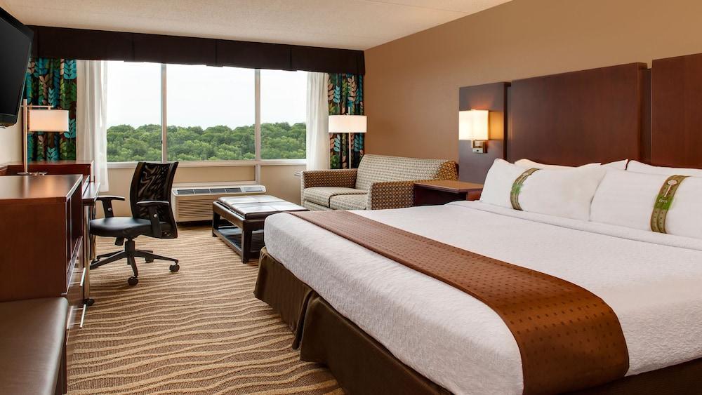 Holiday Inn Hotel & Suites Overland Park-West, An Ihg Hotel Экстерьер фото
